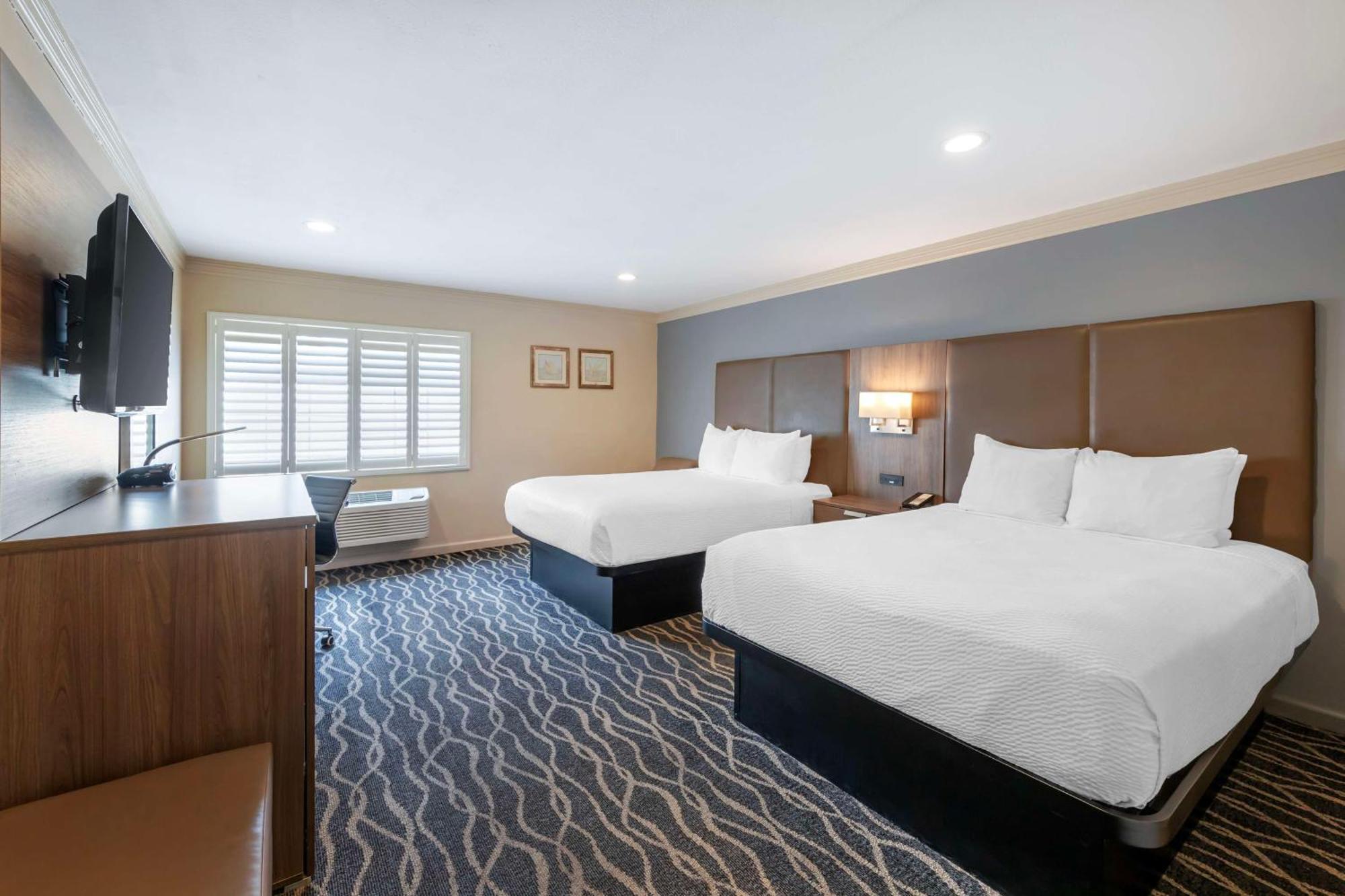 Best Western Plus Hill House Bakersfield Exterior photo