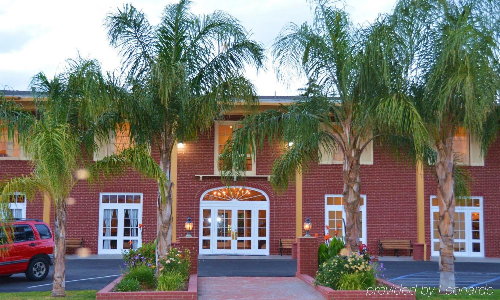 Best Western Plus Hill House Bakersfield Exterior photo
